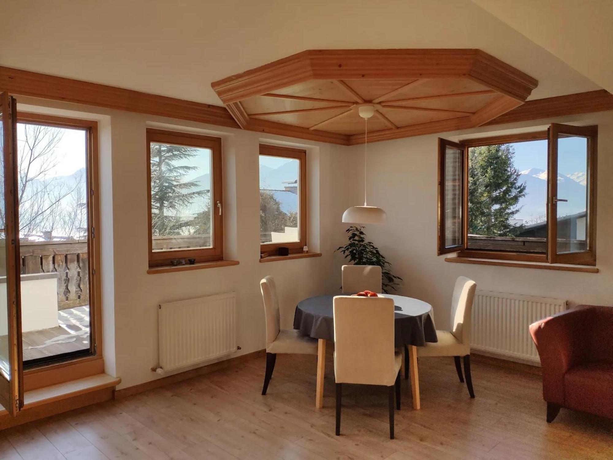 Alpendohle Apartments Innsbruck Room photo